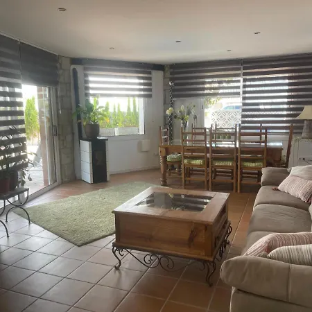 Дом отдыха Casa Requesens, Freiligendes Ferienhaus, Komplett Erschlossen Эмпуриабрава