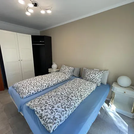 Casa Requesens, Freiligendes Ferienhaus, Komplett Erschlossen Дом отдыха Эмпуриабрава
